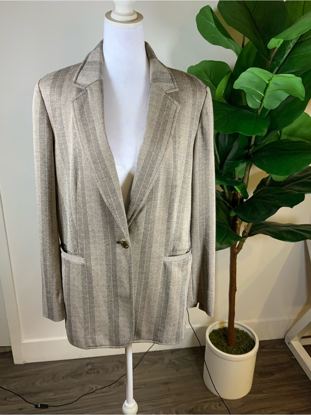 Anne Klein Taupe Striped Single-Button Blazer